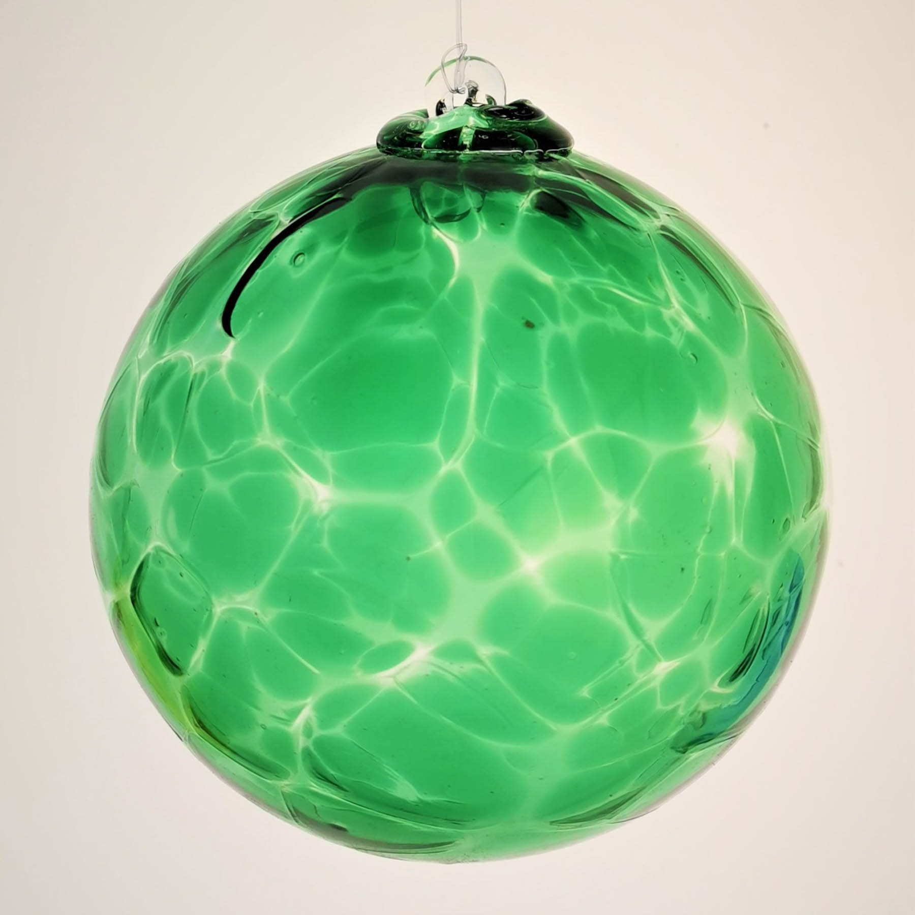 Boule de Noël vert foncé transparent TiboGlass